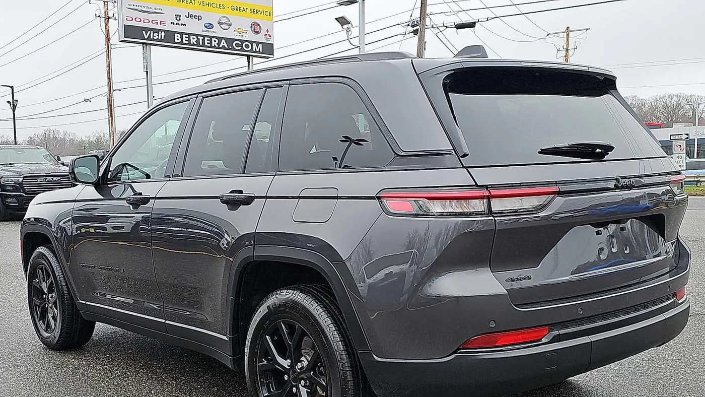 2025 Jeep Grand Cherokee Altitude X