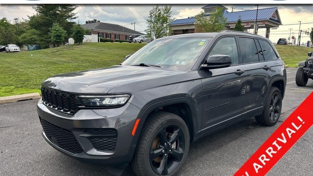 Preowned 2022 Jeep Grand Cherokee Laredo for Sale