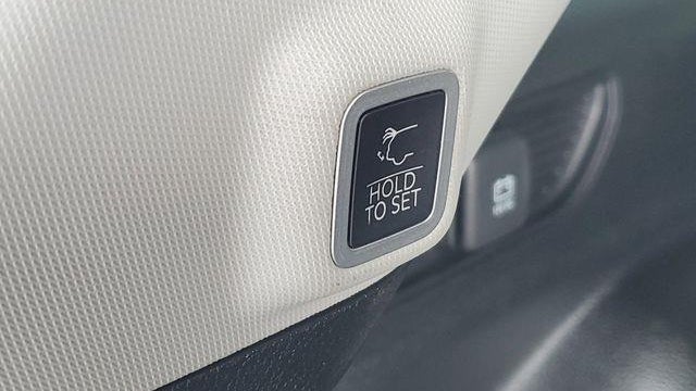 2022 Jeep Grand Cherokee Laredo