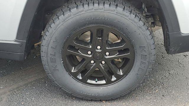 2022 Jeep Grand Cherokee Laredo