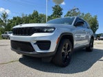 2023 Grand Cherokee Thumbnail 7