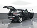 2023 Grand Cherokee Thumbnail 30