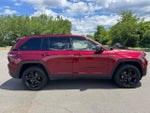 2023 Grand Cherokee Thumbnail 6