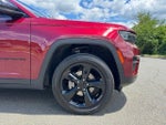 2023 Grand Cherokee Thumbnail 9