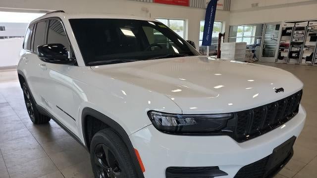 2023 Jeep Grand Cherokee Laredo X