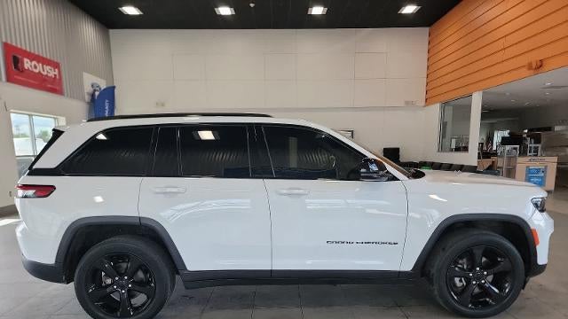 2023 Jeep Grand Cherokee Laredo X