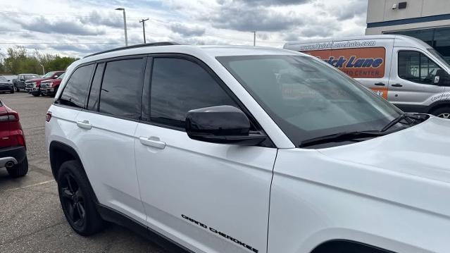2023 Jeep Grand Cherokee Laredo X