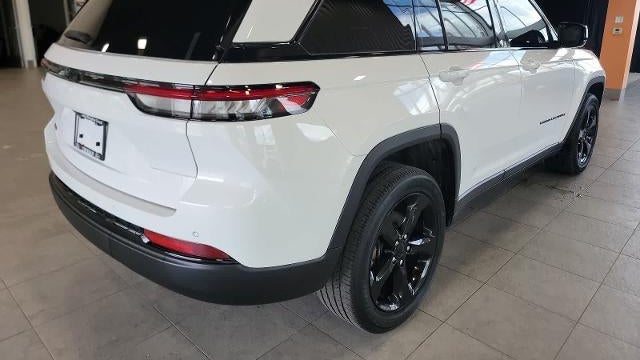 2023 Jeep Grand Cherokee Laredo X