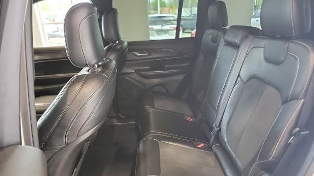 2023 Jeep Grand Cherokee Laredo X