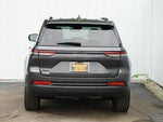 2023 Grand Cherokee Thumbnail 5