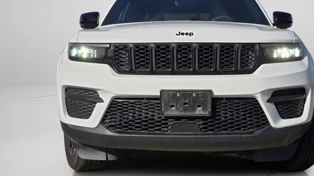 2024 Jeep Grand Cherokee Laredo