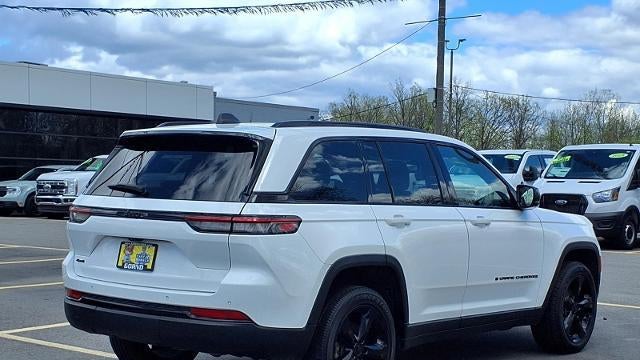2024 Jeep Grand Cherokee Laredo