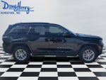2024 Grand Cherokee Thumbnail 6
