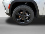 2024 Grand Cherokee Thumbnail 2