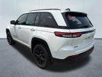 2025 Grand Cherokee Thumbnail 2