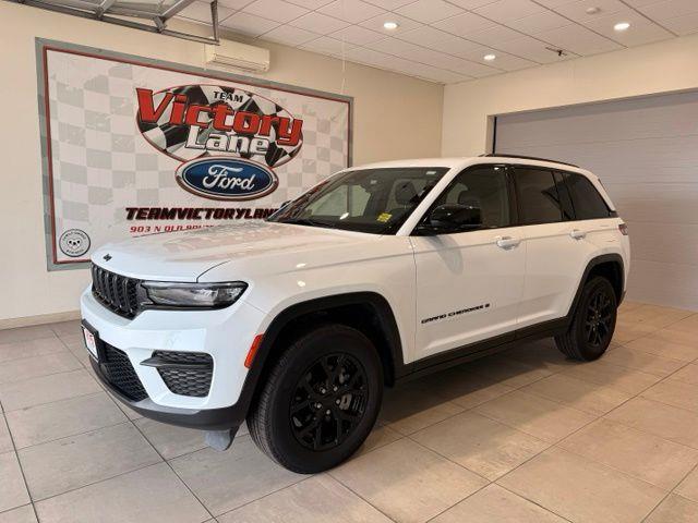 2025 Jeep Cherokee - $32,823