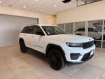 2025 Grand Cherokee Thumbnail 3