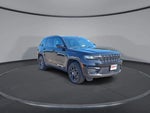 2025 Grand Cherokee Thumbnail 2