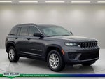 2025 Grand Cherokee Thumbnail 2