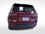 2022 Grand Cherokee Thumbnail 7
