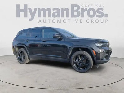Photo of a 2023 Jeep Grand Cherokee 4X4 Altitude 4DR SUV for sale
