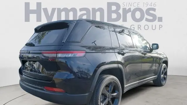 2023 Jeep Grand Cherokee Altitude