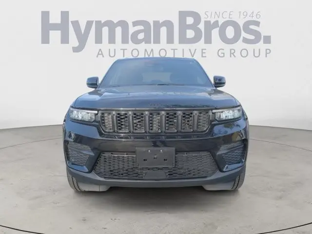 2023 Jeep Cherokee - $31,995