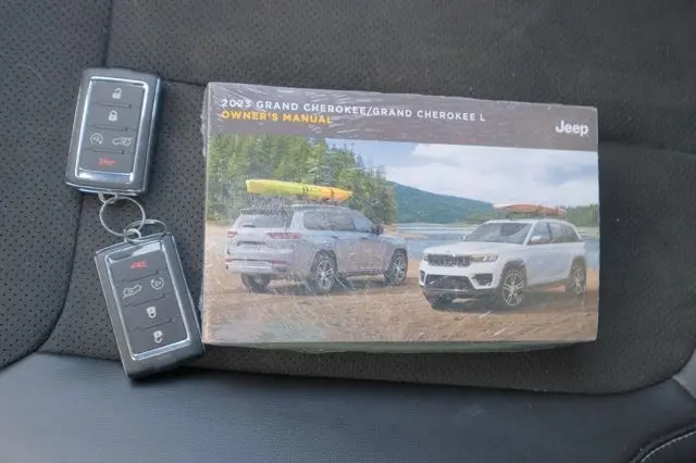 2023 Jeep Cherokee - $31,995