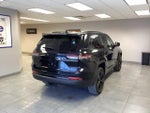 2023 Grand Cherokee Thumbnail 7