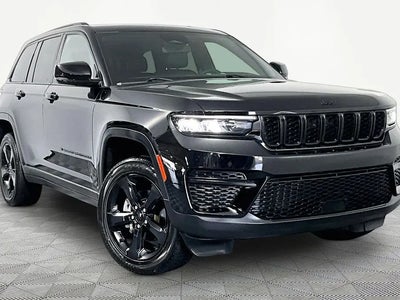 2023 Jeep Grand Cherokee 4X4 Laredo 4DR SUV