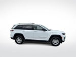 2023 Grand Cherokee Thumbnail 9