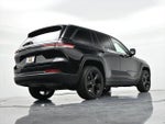 2023 Grand Cherokee Thumbnail 23