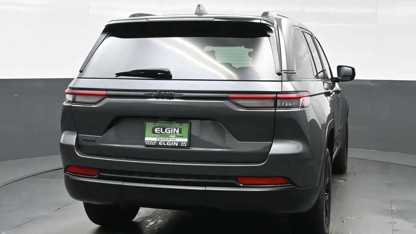 2024 Jeep Grand Cherokee Laredo