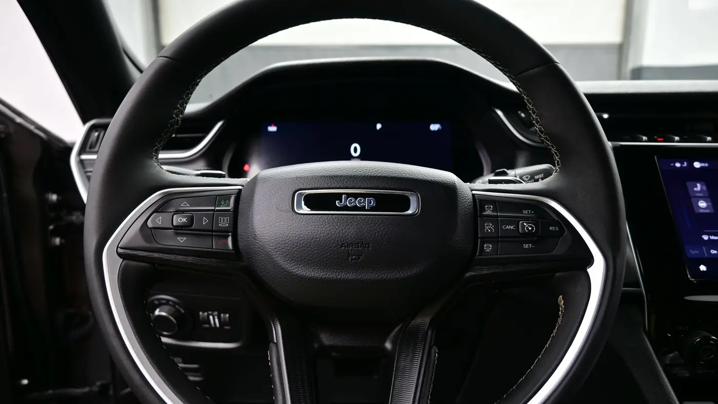2024 Jeep Grand Cherokee Laredo