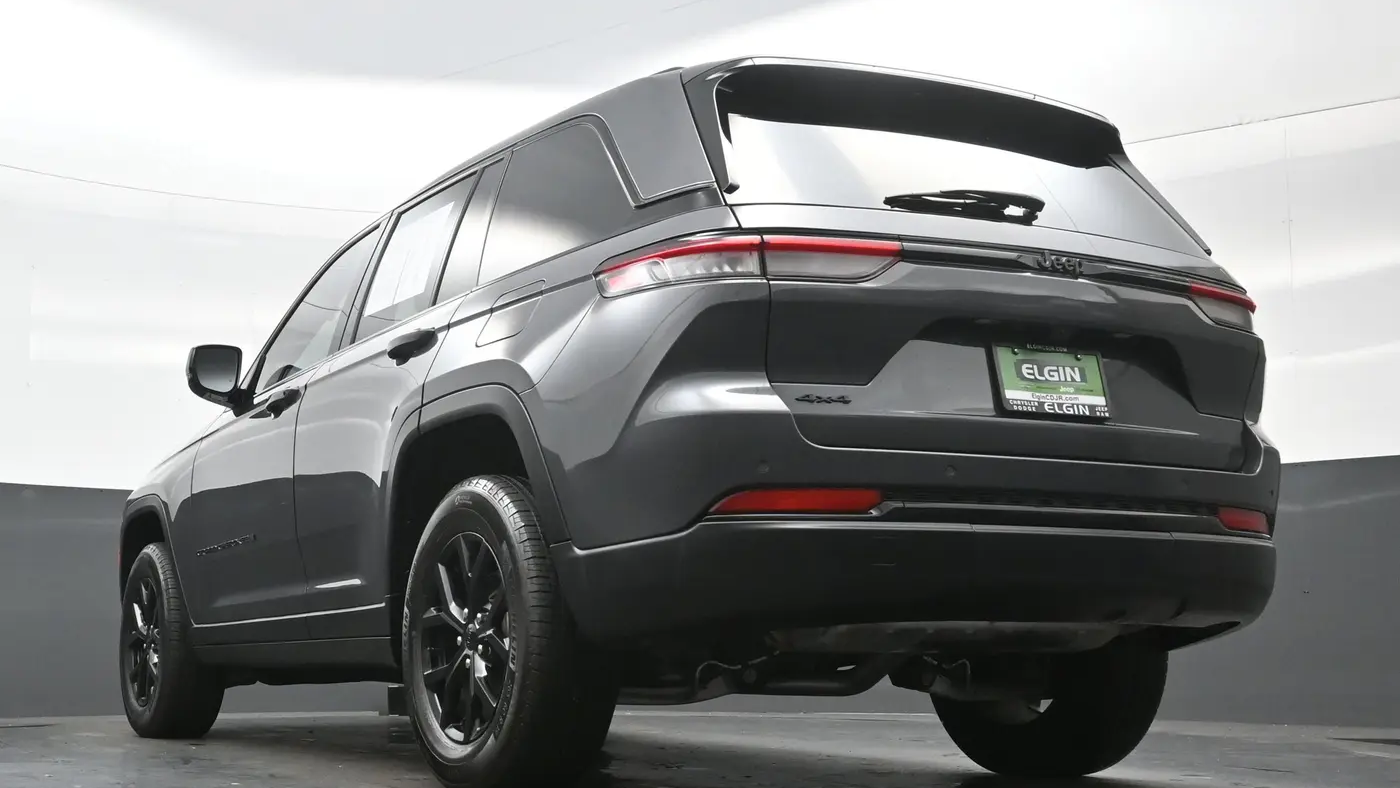 2024 Jeep Grand Cherokee Laredo