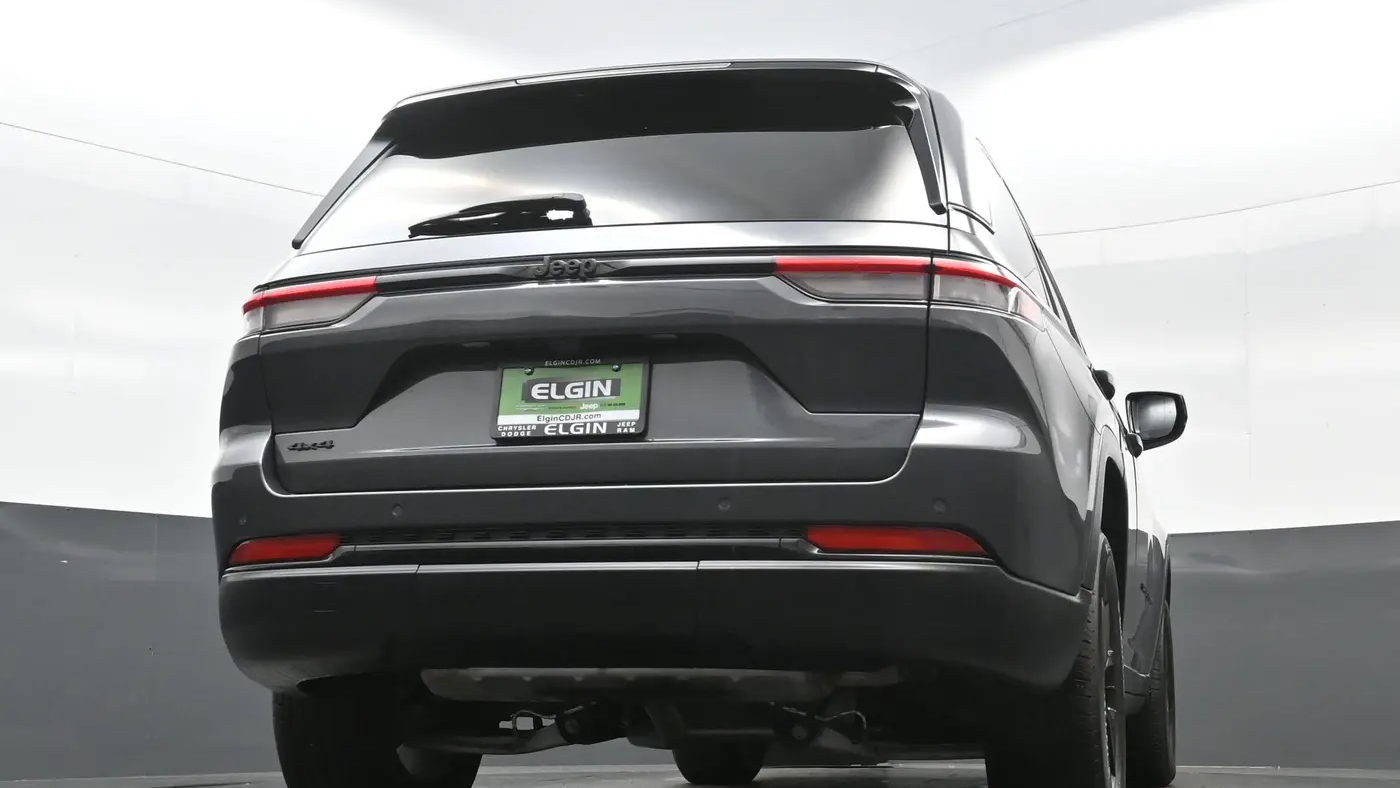 2024 Jeep Grand Cherokee Laredo