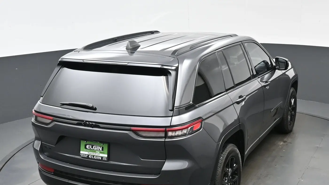 2024 Jeep Grand Cherokee Laredo