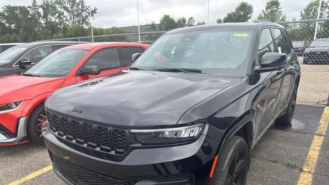 2024 Jeep Grand Cherokee Laredo