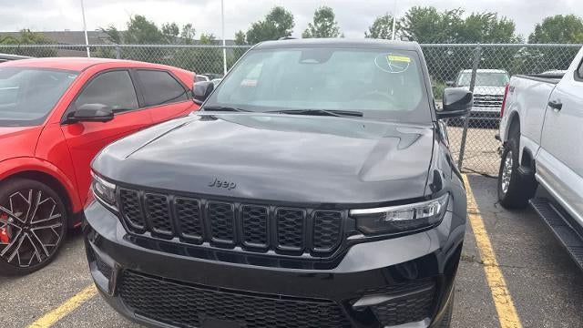 2024 Jeep Grand Cherokee Laredo