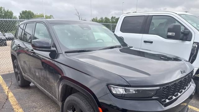 2024 Jeep Grand Cherokee Laredo