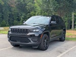 2024 Grand Cherokee Thumbnail 5