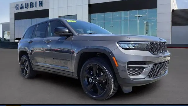 Preowned 2024 Jeep Grand Cherokee Laredo for Sale