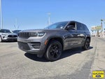 2024 Grand Cherokee Thumbnail 3