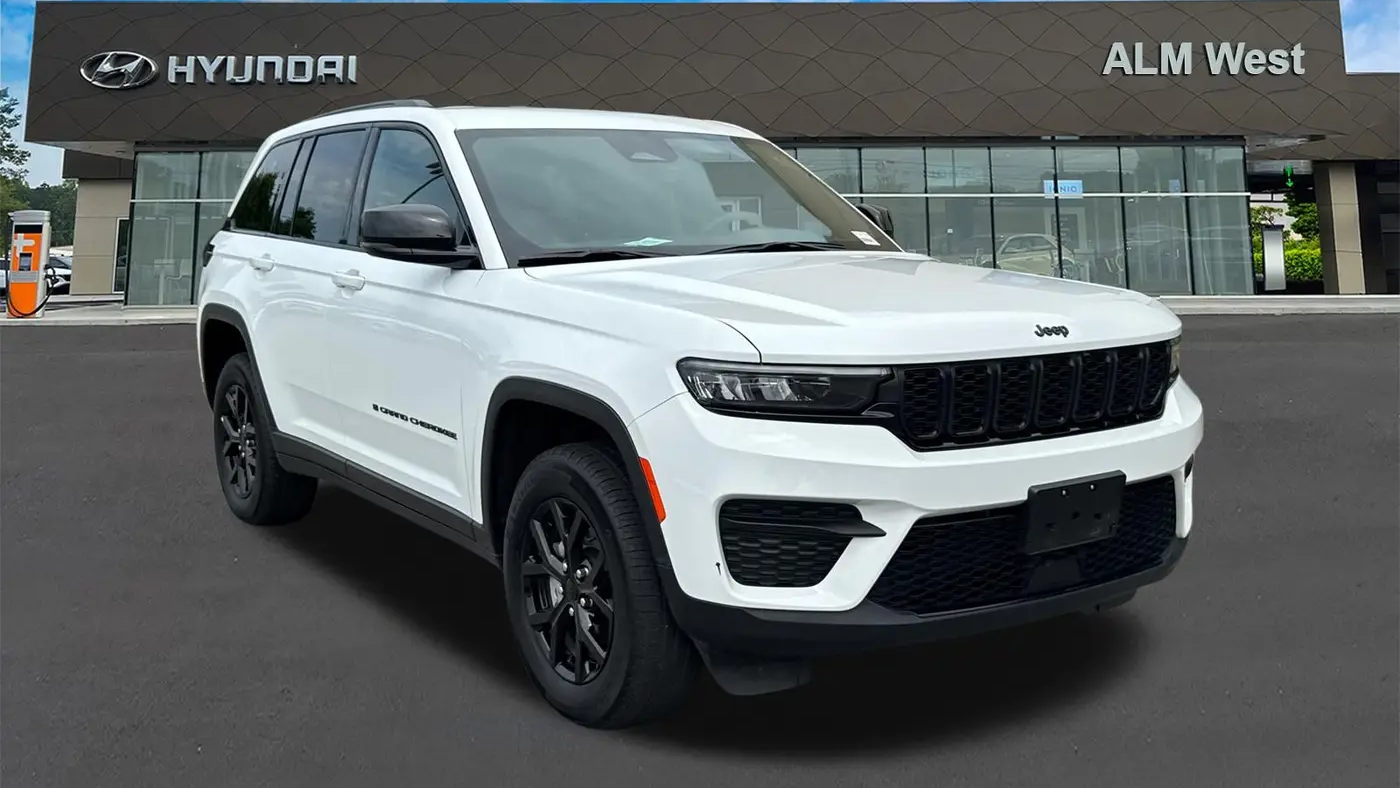 2025 Jeep Grand Cherokee Altitude