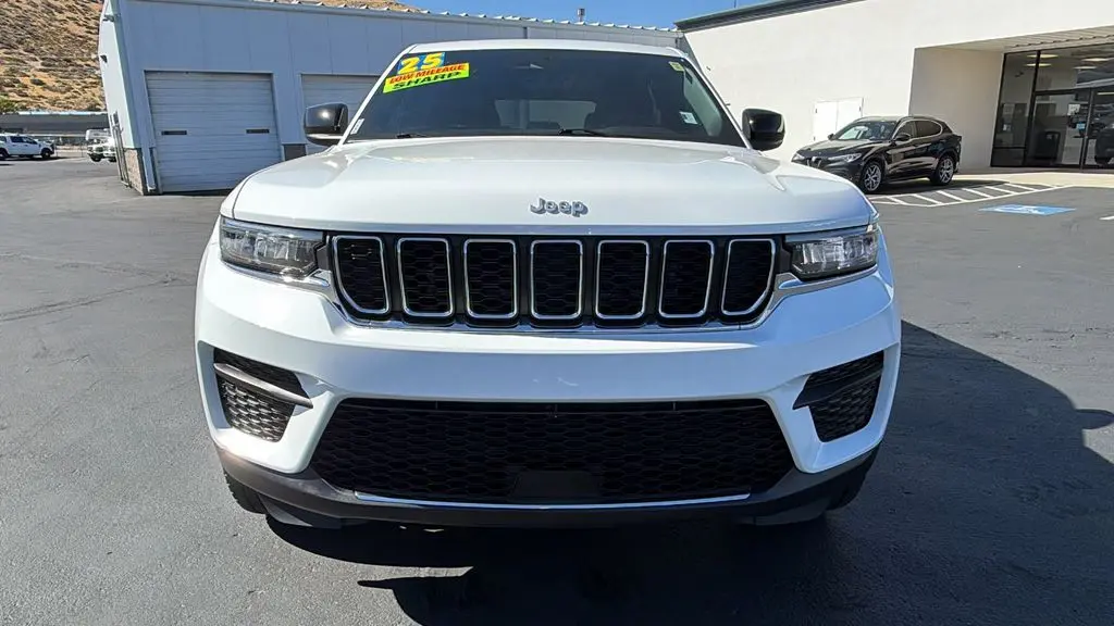 2025 Jeep Cherokee - $29,987
