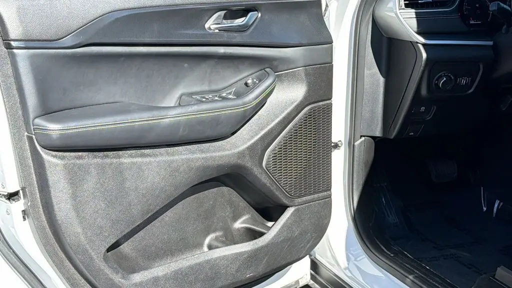 2025 Jeep Cherokee - $29,987