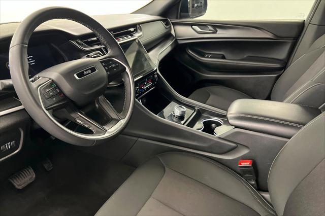 2025 Jeep Cherokee - $31,999