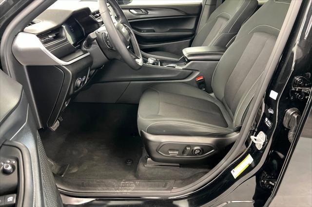 2025 Jeep Cherokee - $31,999