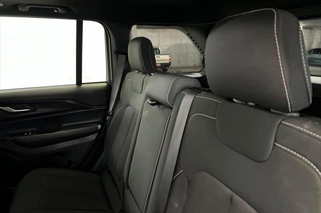 2025 Jeep Cherokee - $31,999