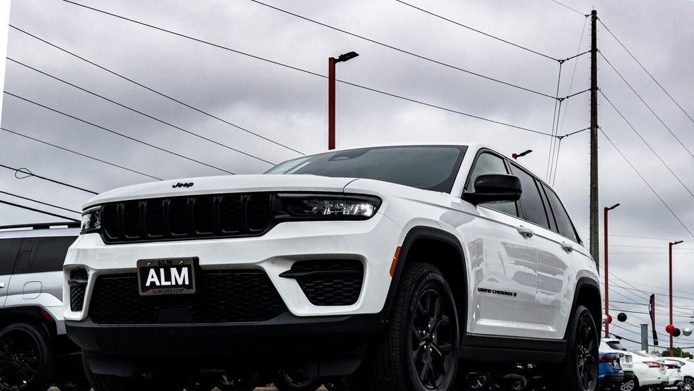 2025 Jeep Grand Cherokee Altitude